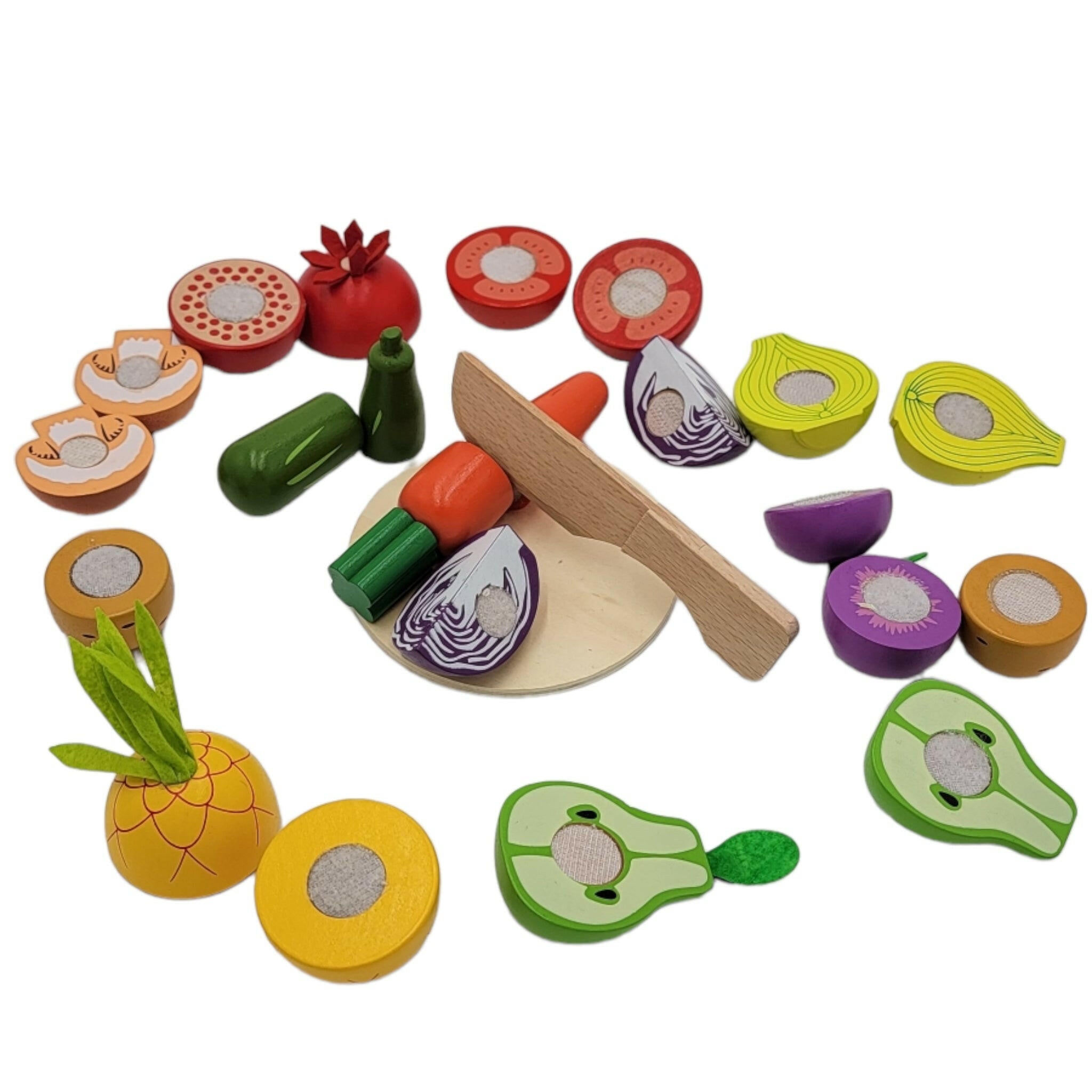 Kids Wooden Cutting Fruit And Vegetables Set With four slices of fruit, one sliceable knife